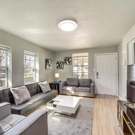Convenient Tulsa Home - 2 Mi To Downtown!